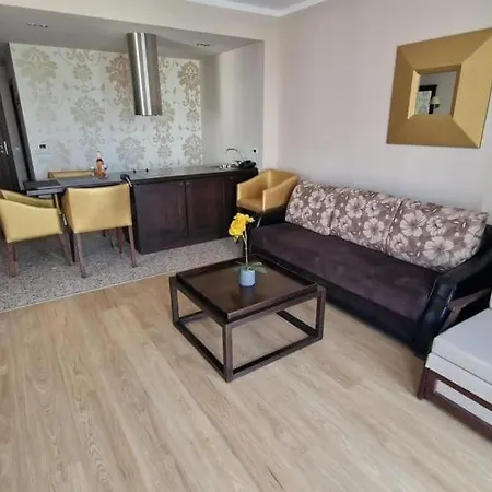 Apartment In Royal Barcelo *
